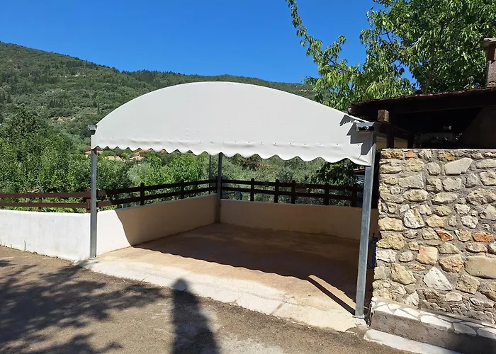 Villa Nikolas *