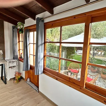 Nikolas * Asprogerakata